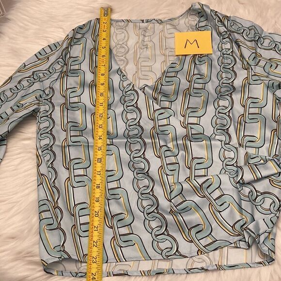 Xi Xi Women Asymmetric V Neck Blue Chain Print Long Sleeve Blouse Size M - Picture 9 of 10